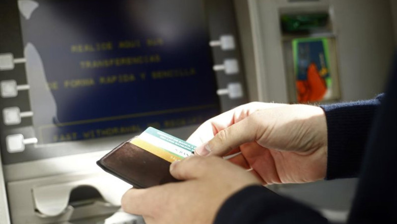 ep archivo   uso de tarjeta en un cajero bancario