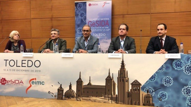 ep de izq a dcha caroline sabin del university college de londres jose antonio perez molina esteban