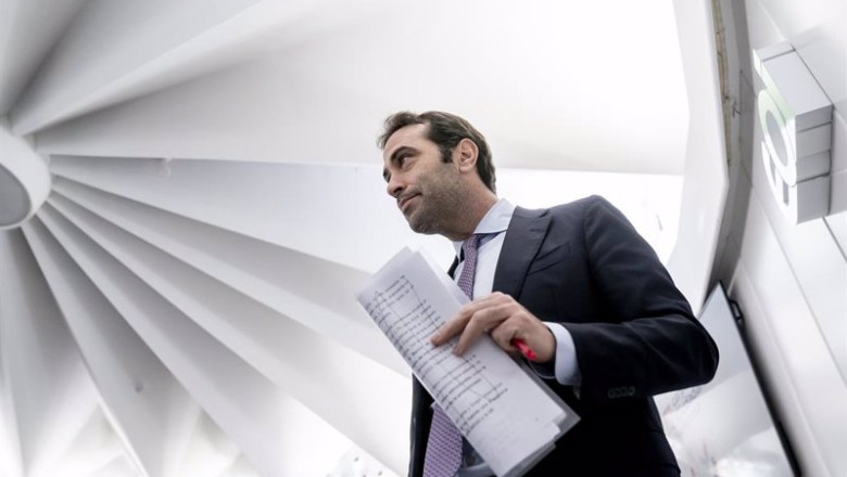 ep el ministro de economia comercio y empresa carlos cuerpo durante la presentacion de la nueva ep el ministro de economia comercio y empresa carlos cuerpo durante la presentacion de la nueva