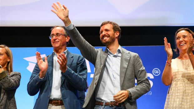 ep el presidente del pp pablo casado junto al presidente del pp en euskadi alfonso alonso en la