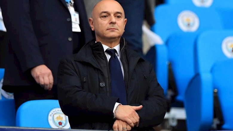 ep el presidente del tottenham daniel levy en el palco del etihad stadium