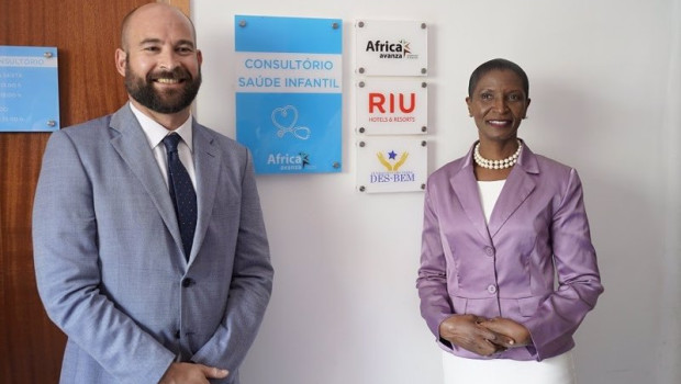 ep la hotelera riu reafirma su compromiso con la comunidad local y la biodiversidad de cabo verde