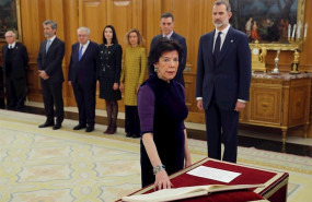 ep la ministra de educacion y formacion profesional isabel celaa jura o promete su cargo ante el rey