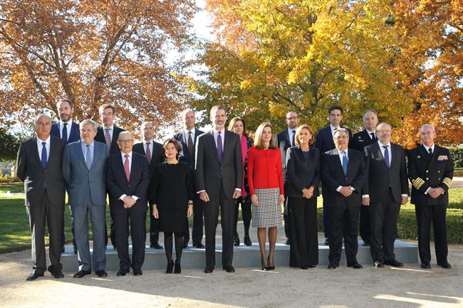 ep los reyes presidencomisionv centenariola primera vueltamundo