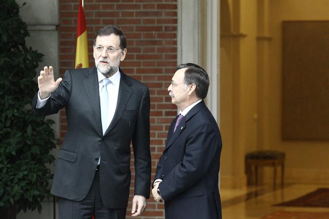 Rajoy recibe al presidente de Ceuta en La Moncloa | Archivo ep rajoy recibepresidenteceutala moncloa