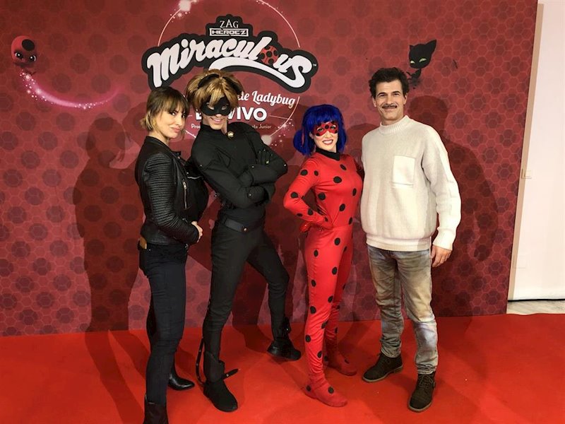 ep rodolfo sancho y xenia tostado - estreno miraculous el espectaculo de ladybug ep rodolfo sancho y xenia tostado - estreno miraculous el espectaculo de ladybug