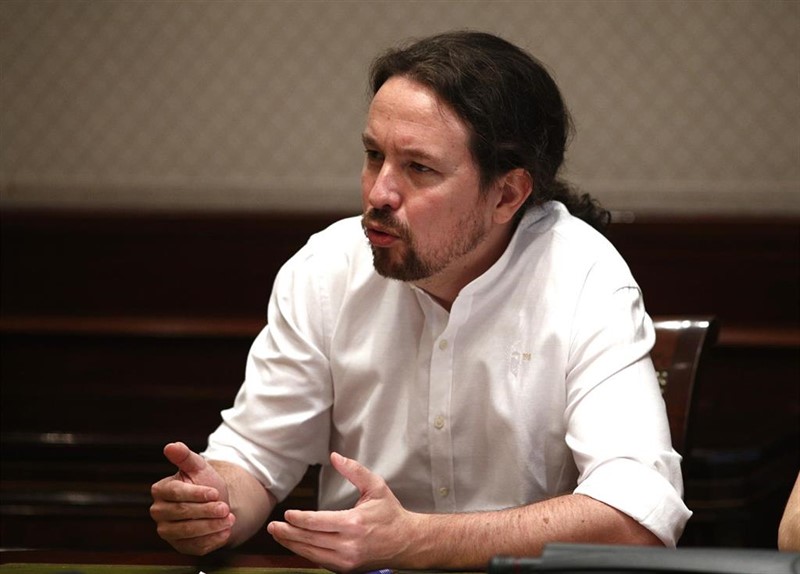 https://img3.s3wfg.com/web/img/images_uploaded/7/a/ep_secretario_generalpodemos_pablo_iglesias_durantereunion_con_representanteslas_cinco_grandes_organizaciones_ecologistas_espanolas_e_internacionalesactuanespana.jpg