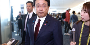 le ministre de la revitalisation economique du japon ryosei akazawa apres s etre rendu aux etats unis en avril 2025 