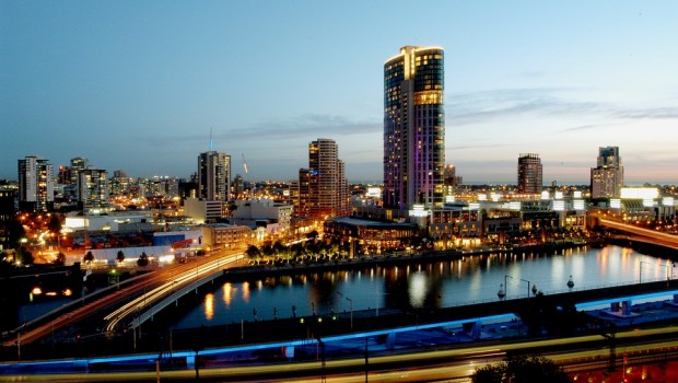 melbourne south skyline cityscape sight australia 1236144