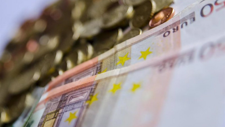 ep archivo - economia- el tesoro capta 5111 millones en deuda a medio y largo plazo y vuelve a ep archivo - economia- el tesoro capta 5111 millones en deuda a medio y largo plazo y vuelve a