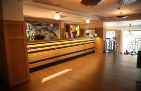 ep archivo   vestibulo del hotel nh collection suecia en la calle marques de casa riera