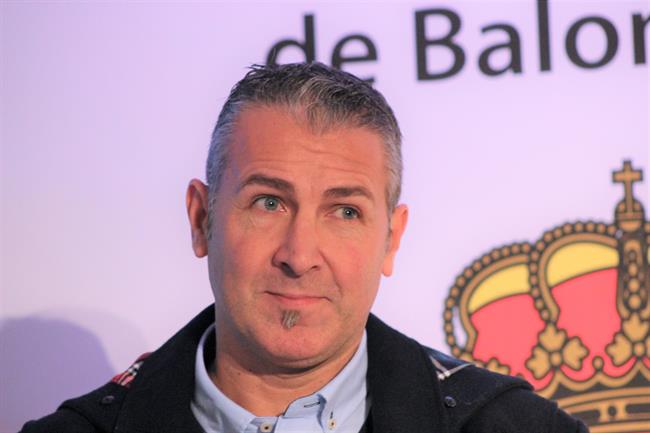 ep carlos viver entredador seleccion femenina espanolabalonmano
