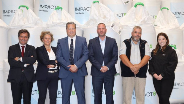ep fertiberia proveera a marks spencer de fertilizantes para reducir la huella de carbono de granjas