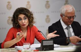 ep i d la vicepresidenta primera del gobierno y ministra de hacienda maria jesus montero y el