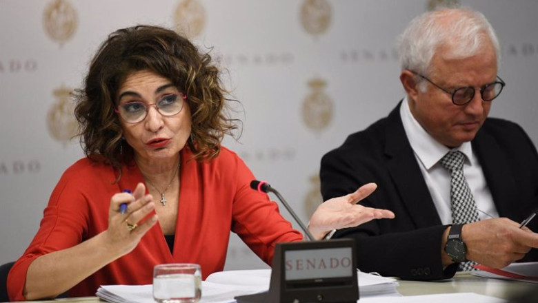 ep i d la vicepresidenta primera del gobierno y ministra de hacienda maria jesus montero y el ep i d la vicepresidenta primera del gobierno y ministra de hacienda maria jesus montero y el