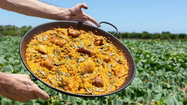 ep imagen de una paella