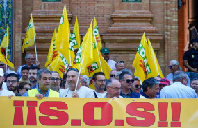 ep manifestacion de agricultores del bajo guadalquivir bajo el lema asfixiados por la sequia frente ep manifestacion de agricultores del bajo guadalquivir bajo el lema asfixiados por la sequia frente