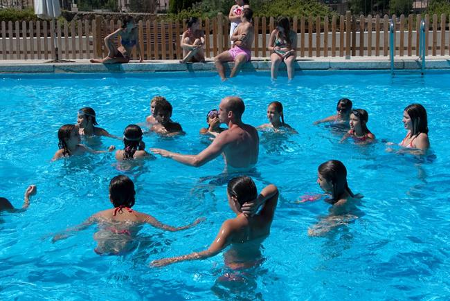 Niños piscina, verano, agua, campamento | FUNDACIÓN PARA LA DIABETES ep ninos piscina verano agua campamento