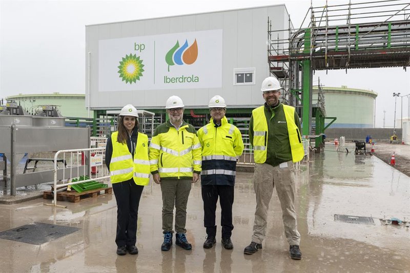 La joint venture de bp e Iberdrola encara el final de las obras de su planta de hidrógeno verde