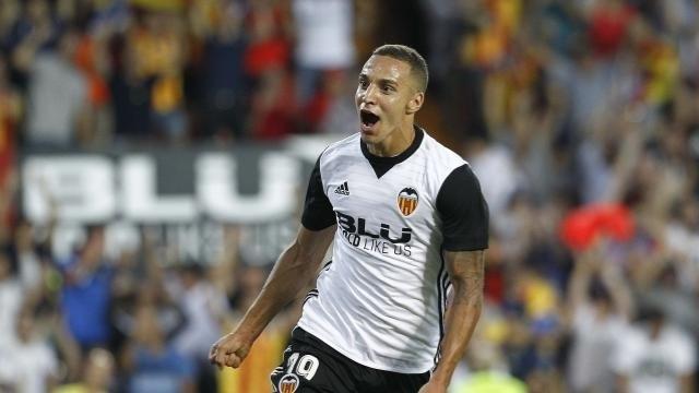 Rodrigo marca un gol con el Valencia | LALIGA ep rodrigo marcagolvalencia