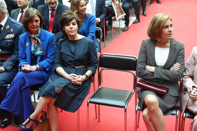 Santamaría y Cospedal durante los actos por el Día de la Comunidad de Madrid | EUROPA PRESS ep santamariacospedal duranteactosdiala comunidadmadrid