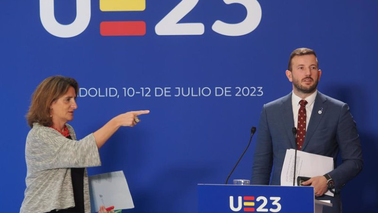 ep teresa ribera y virginijus sinkevicius durante su comparecencia ante los medios en la primera ep teresa ribera y virginijus sinkevicius durante su comparecencia ante los medios en la primera
