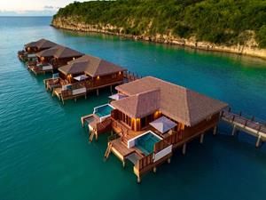 royalton chic antigua overwater suites 1