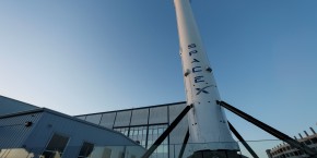 spacex-va-supprimer-10-de-ses-effectifs