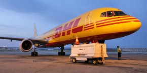 avion dhl piste d atterrissage 