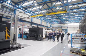 ep archivo   el presidente del gobierno pedro sanchez 3i visita la empresa vasca aernnova aerospace