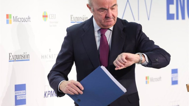 ep archivo   el vicepresidente del banco central europeo y exministro espanol de economia industria