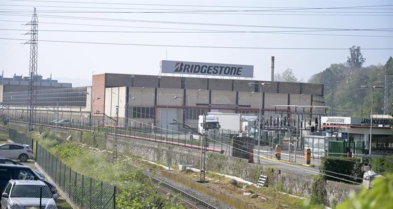 ep archivo   exterior de la planta de bridgestone