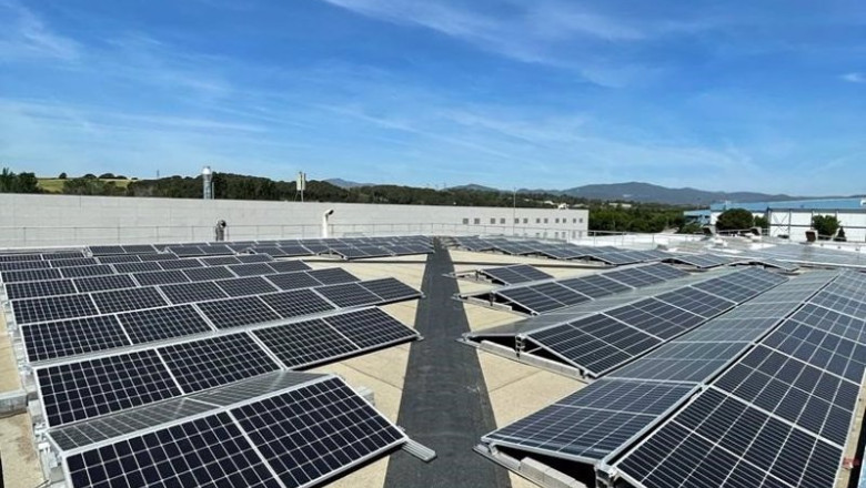 ep archivo paneles solares instalados por solarprofit en las instalaciones de noucor en ep archivo paneles solares instalados por solarprofit en las instalaciones de noucor en
