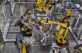 ep archivo   seccion de ferraje en la planta del grupo stellantis antigua psa en vigo