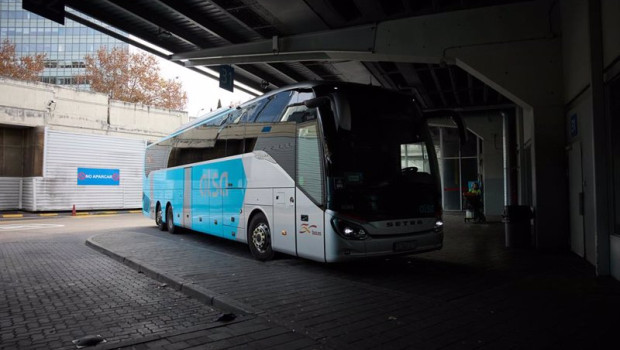 ep archivo   un autobus en la estacion de autobuses de mendez alvaro a 30 de diciembre de 2022 en