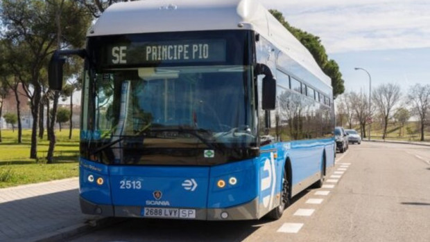 ep archivo   un servicio especial gratuito de emt madrid conectara las estaciones de principe pio y