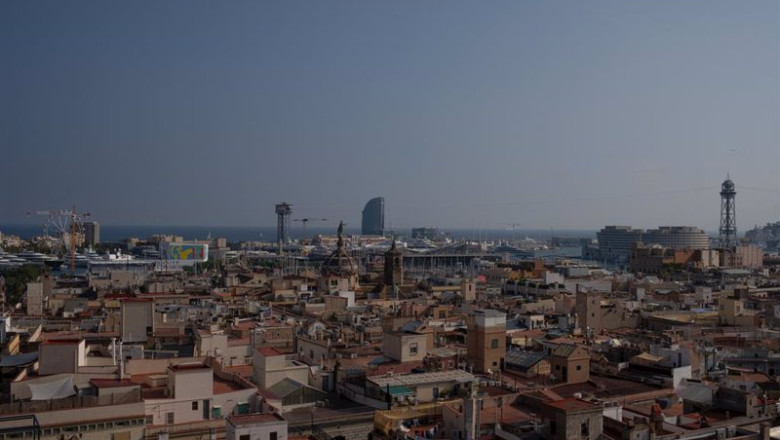 ep archivo vista panoramica de barcelona con hotel w al fondo ep archivo vista panoramica de barcelona con hotel w al fondo