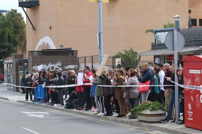 Concentración ante la Ciudad de la Justicia de Almería | EUROPA PRESS ep concentracionla ciudadla justiciaalmeria
