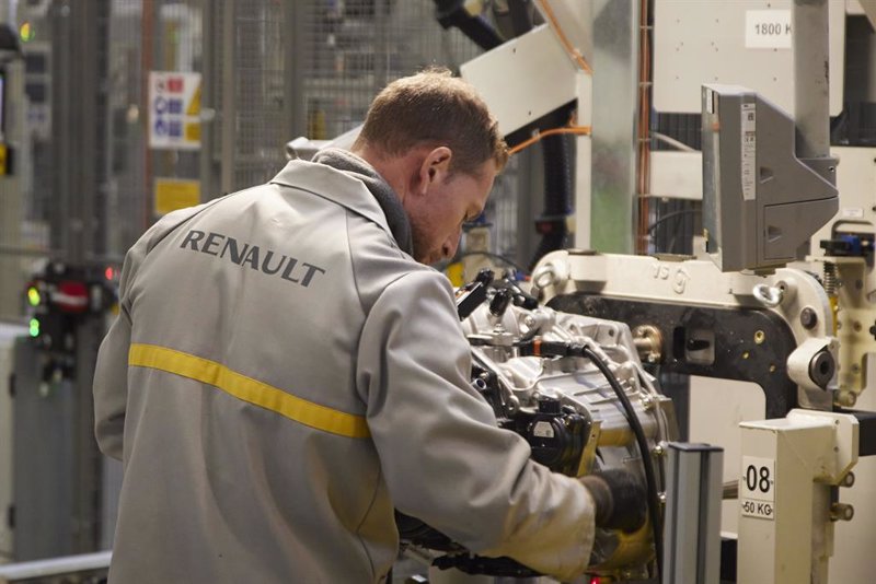 La actividad del sector manufacturero de EEUU crece en junio con algo menos de vigor que en mayo