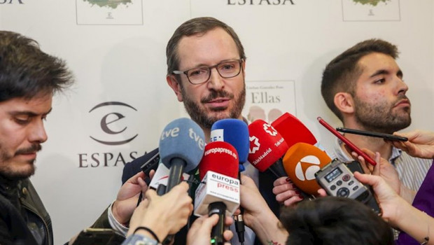ep el portavoz del grupo popular en el senado javier maroto