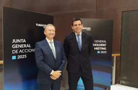 ep el presidente de tubacex manuel moreu y el ceo de la compania josu imaz