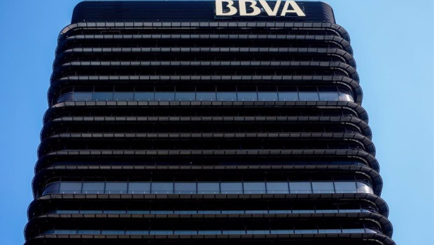 ep fachada de la torre de bbva en castellana 81 madrid ep fachada de la torre de bbva en castellana 81 madrid