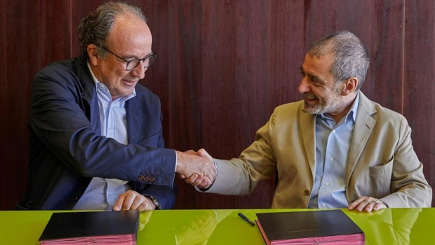 ep firmaconveniomuseo reina sofiayfundacion arquia