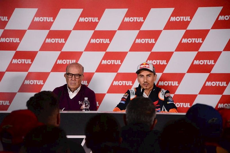 ep jorge lorenzo junto a carmelo ezpeleta