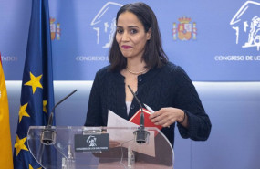ep la diputada de sumar tesh sidi durante una rueda de prensa de sumar en el congreso de los