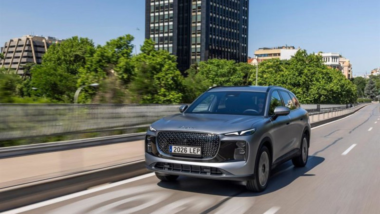 ep lepas abre los pedidos del suv hibrido enchufable l8 en espana desde 33990 euros