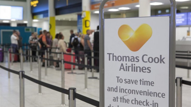 ep 23 september 2019 england gatwick a check-in counter of the british travel group thomas cook in