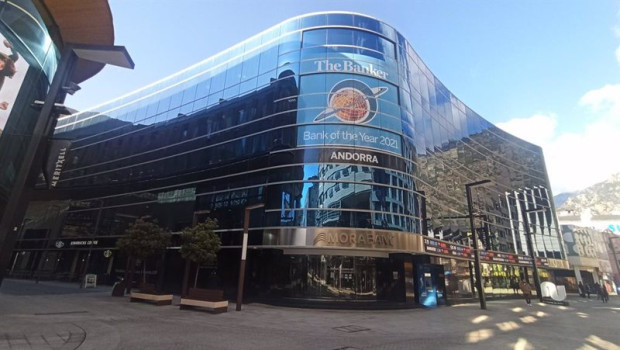 ep archivo   la sede central de morabanc en la avenida meritxell de andorra la vella