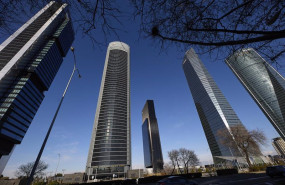 ep archivo   las empresas de tamano intermedio espanolas son las grandes exportadoras destaca