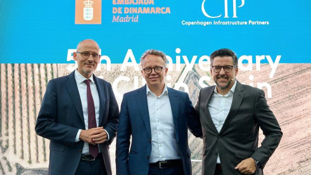 ep archivo   michael braad embajador de dinamarca en espana christian skakkebk senior partner y